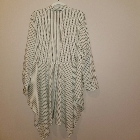 BP High-Low blouse - Picture 2 of 2